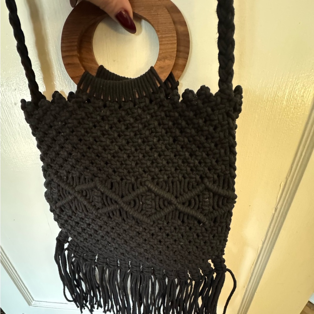 Danielle Nicole Macrame Crochet Fringe Wooden Han… - image 3